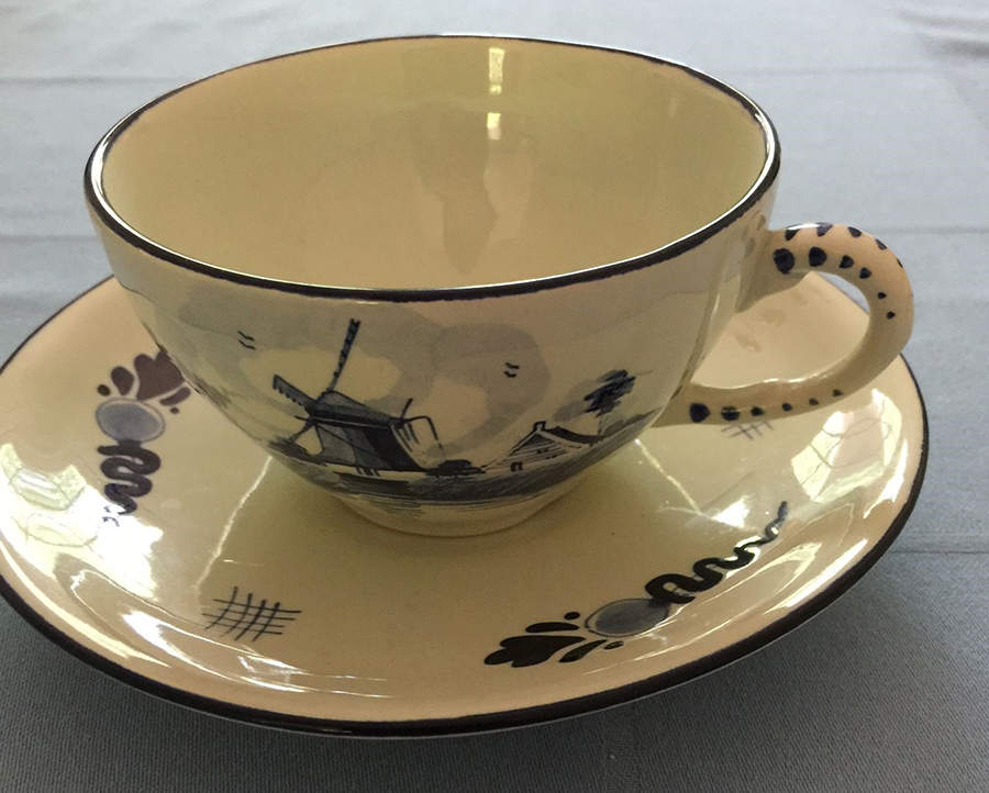 Delfts Blauw Flat Cup & Saucer Set by Regina (Holland)-1