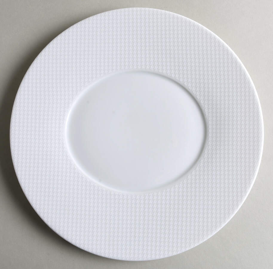 Checks Dinner Plate by Raynaud-1
