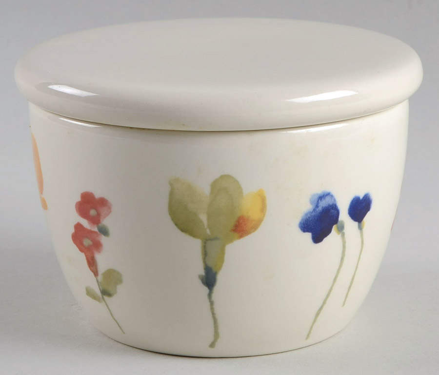Scattered Flowers Sugar Bowl & Lid by Royal Stafford-1