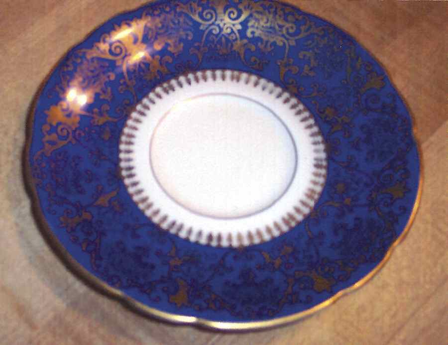 ROI56 Saucer by Royal Ivory (Czech, Germany)-1