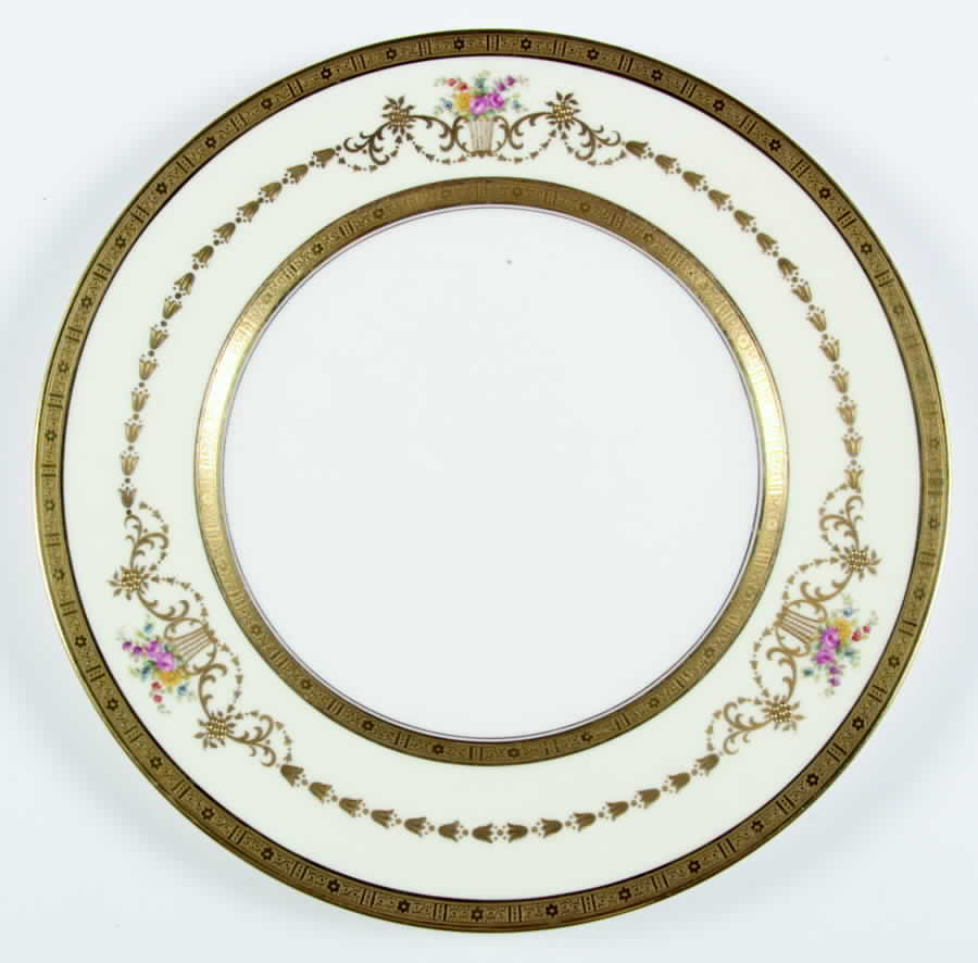V4737 Dinner Plate by Royal Cauldon-1