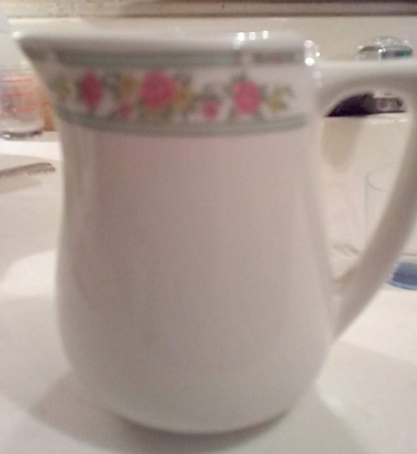 E596-12 Creamer by Rego-1