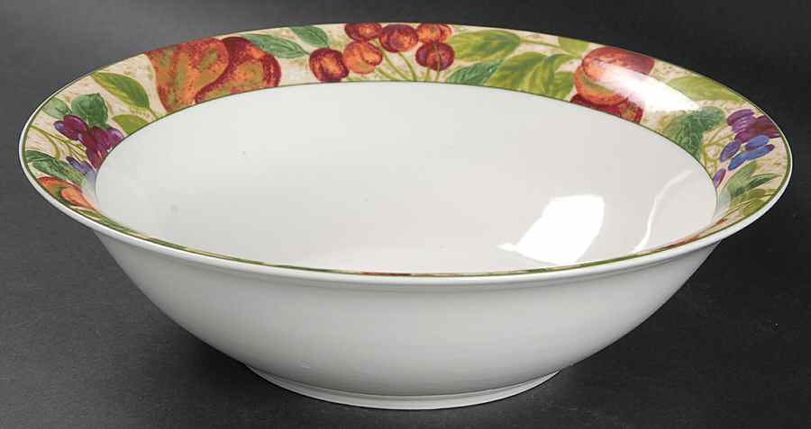 Cortland 9" Round Vegetable Bowl by Reed & Barton-1