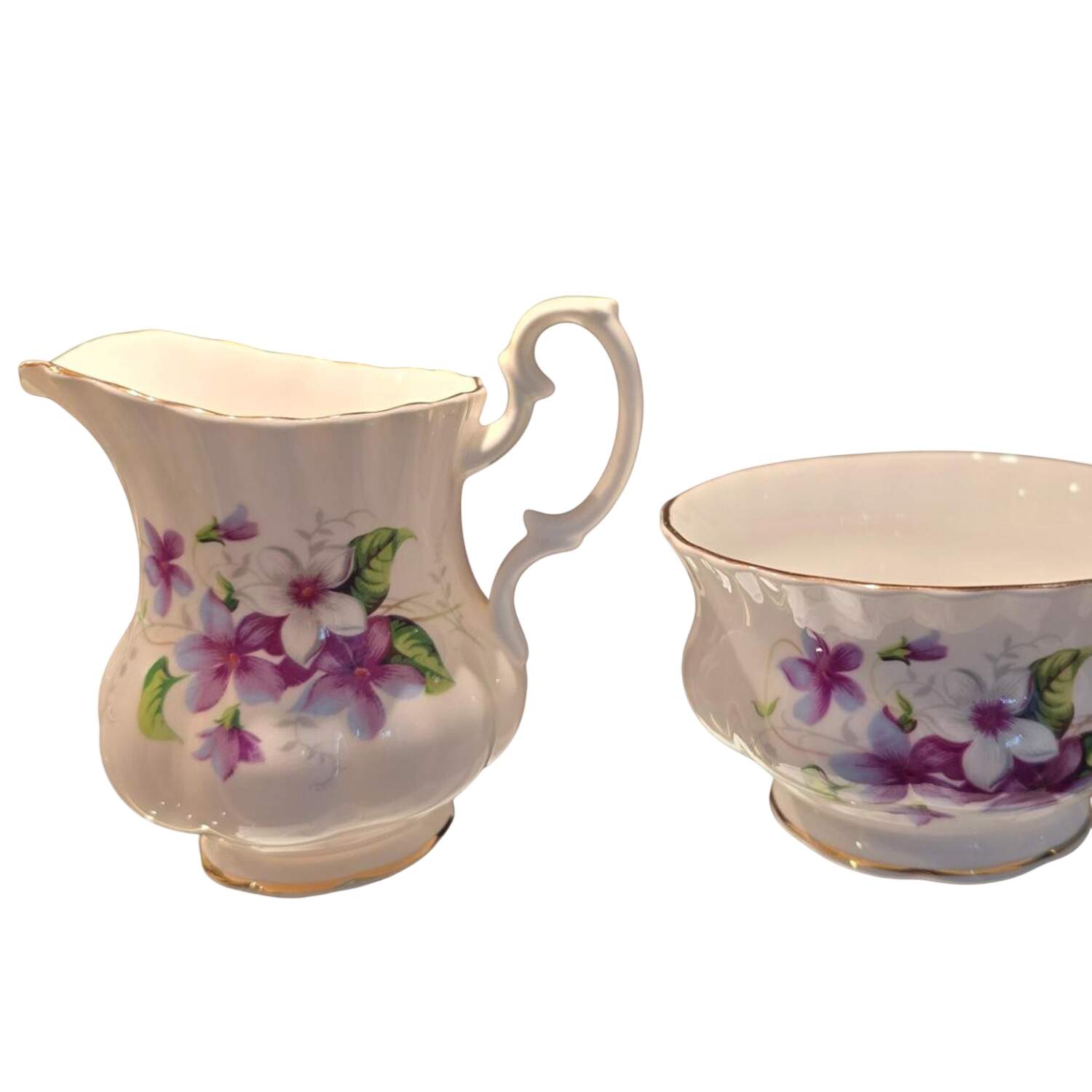 ROA157 Creamer by Royal Albert-1