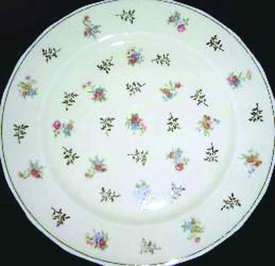 RYD49 Dinner Plate by Raynaud-1