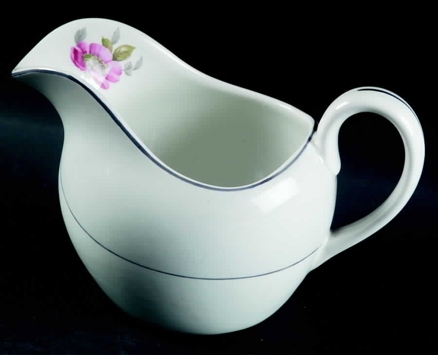 RSN11 Creamer by Royal Swan-1