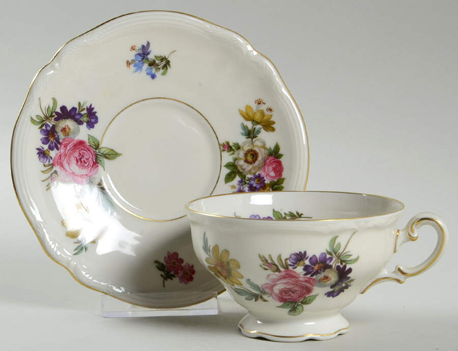 Patricia White Footed Cup & Saucer Set by Royal York (Germany)-1