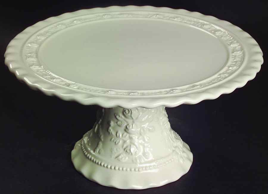 Old Country Roses (English Buffet Collection) 11" Diameter Pedestal Cake Stand by Royal Albert-1