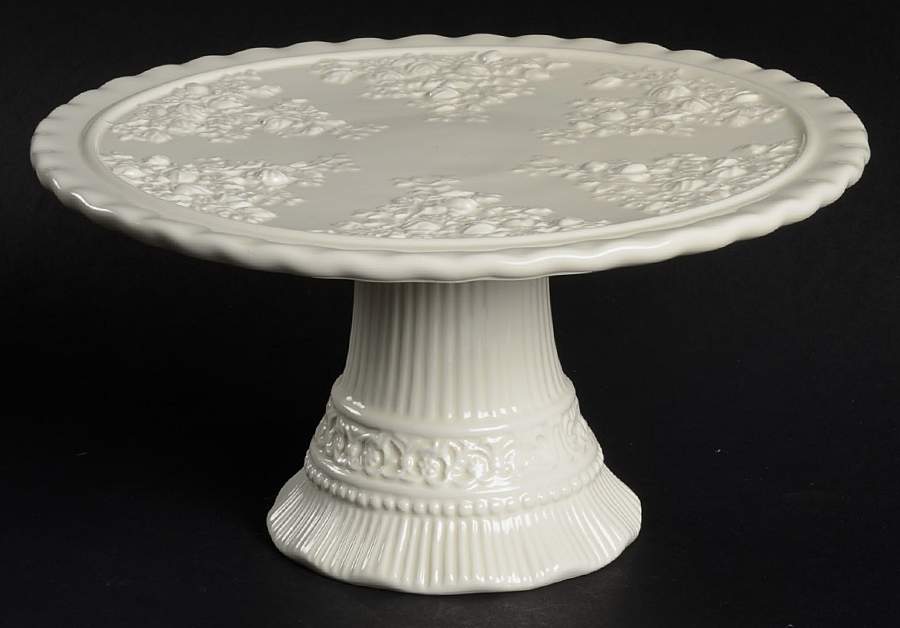Old Country Roses (English Buffet Collection) 9" Diameter Pedestal Cake Stand by Royal Albert-1