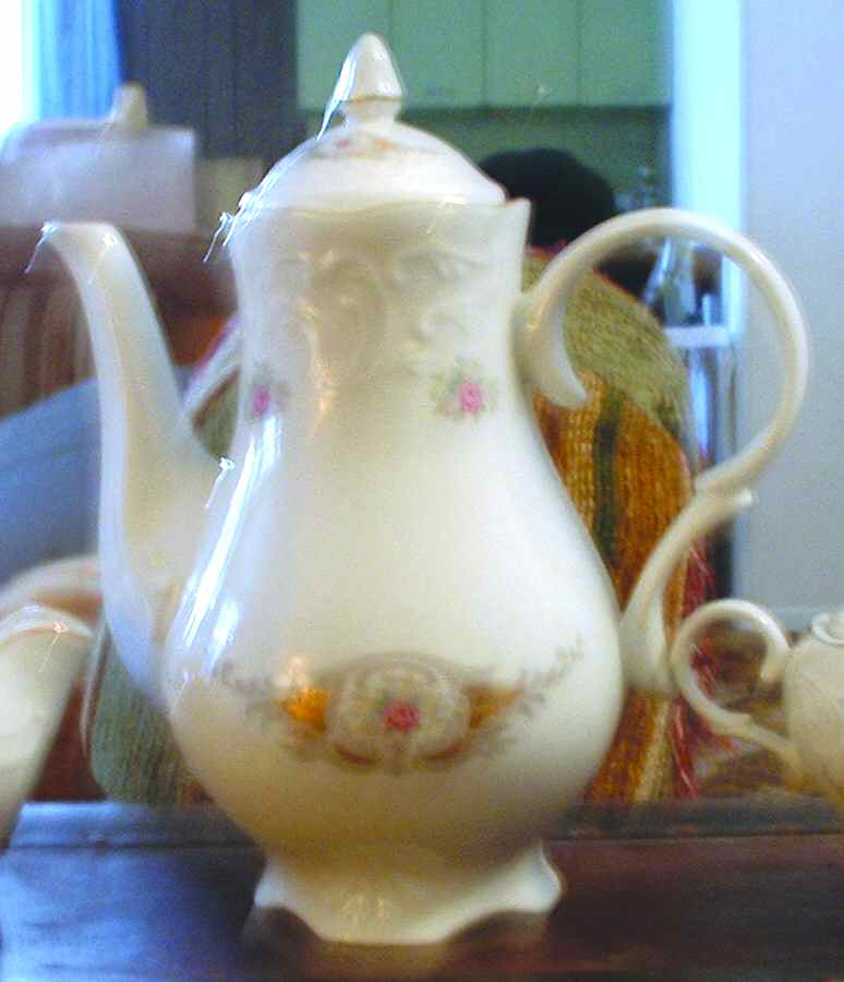 RKT22 Coffee Pot & Lid by Royal Kent (Poland)-1