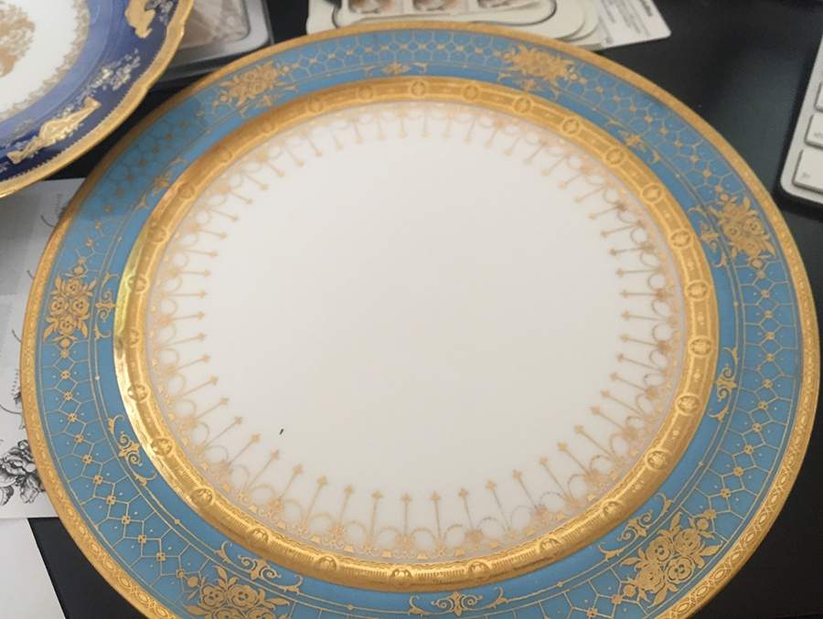 RW161 Dinner Plate by Royal Worcester-1