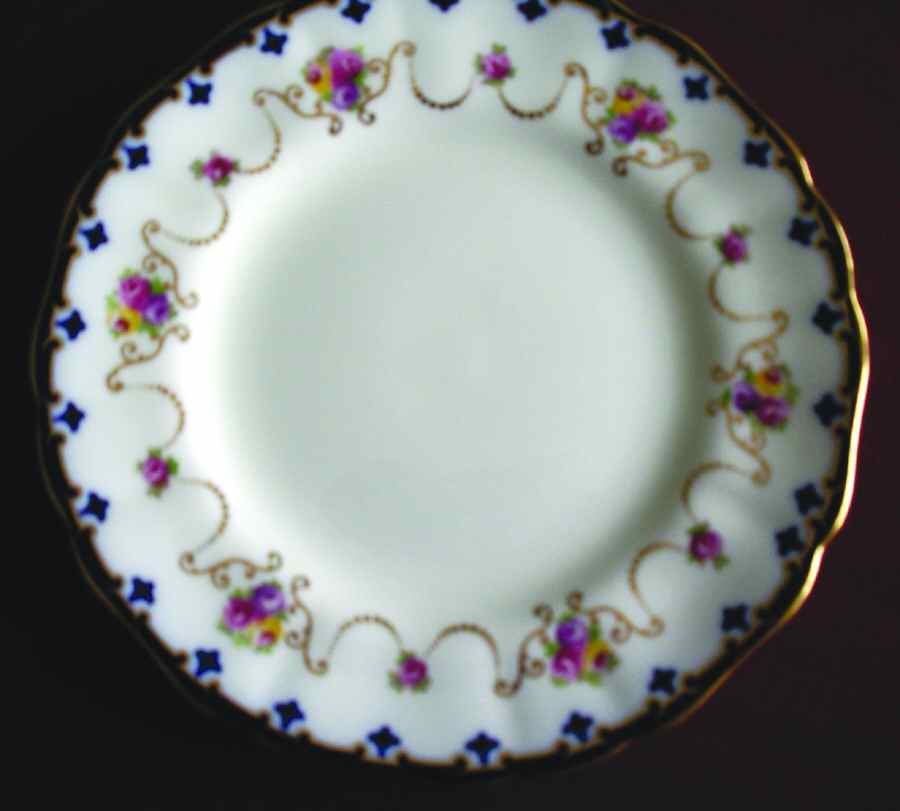 Y667 Dessert/Pie Plate by Royal Cauldon-1