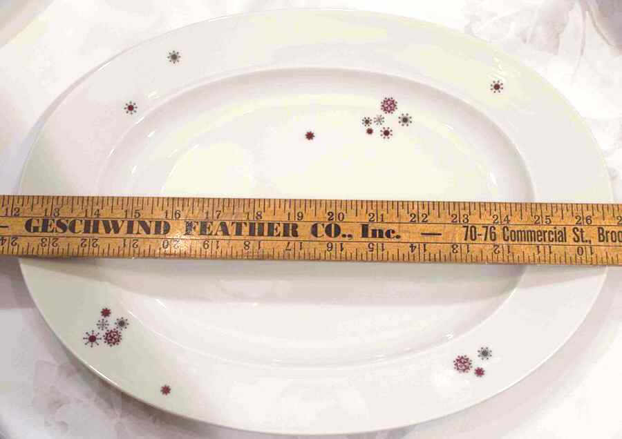 R1510 14" Oval Serving Platter by Rosenthal - Continental-1