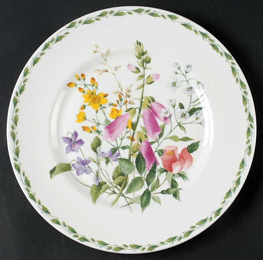 The Garden Dinner Plate by Royal Horticultural-1