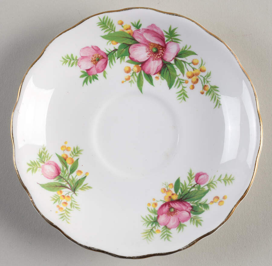 6862 Saucer by Royal Vale-1