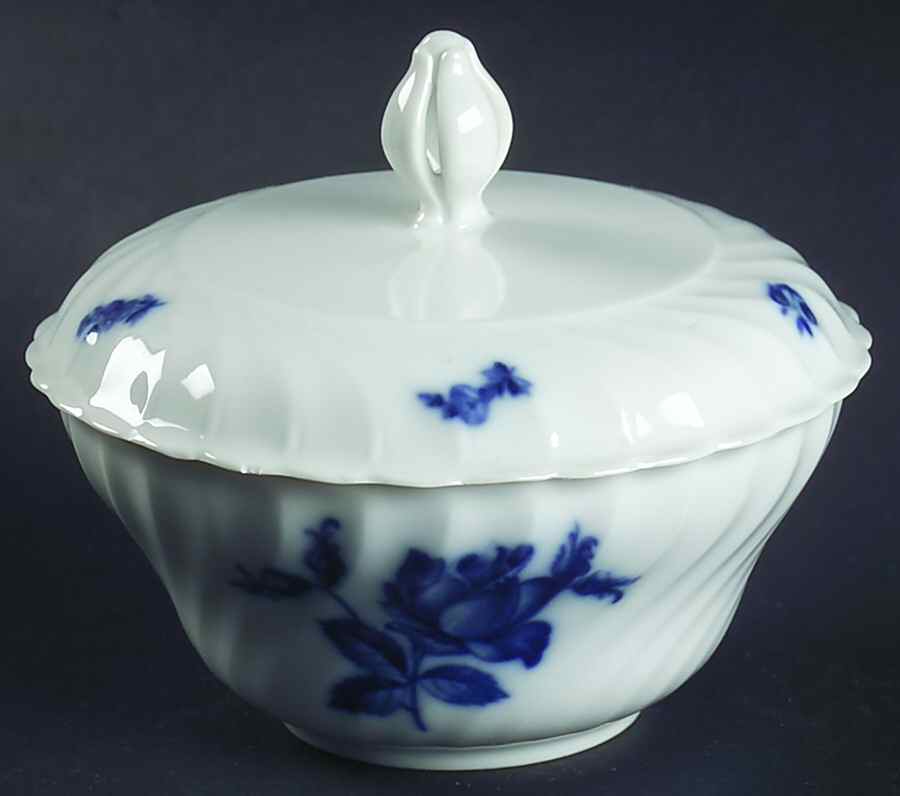 ROT225 Sugar Bowl & Lid by Royal Tettau-1