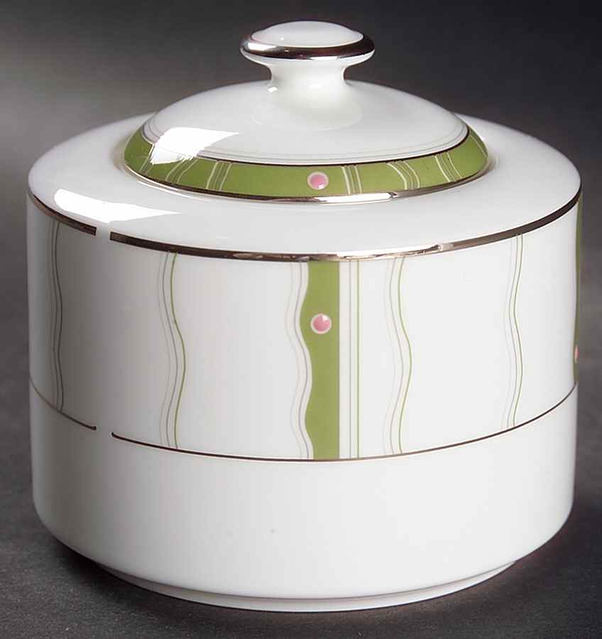 Daybreak Sugar Bowl & Lid by Royal Doulton-1