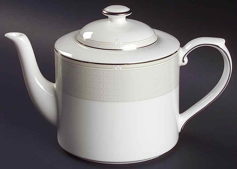 Melrose Teapot & Lid by Royal Doulton-1