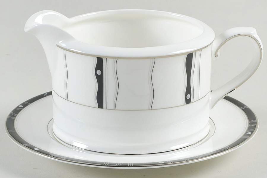 Nightscape Gravy Boat & Underplate by Royal Doulton-1