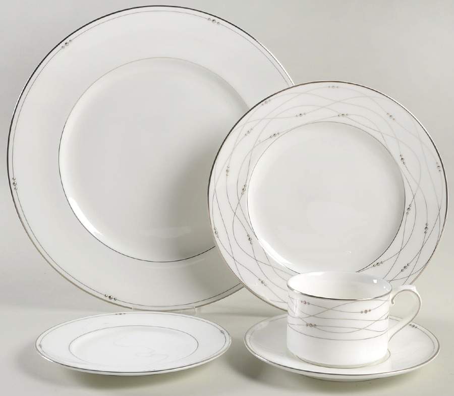 Precious Platinum 5 Piece Place Setting by Royal Doulton-1