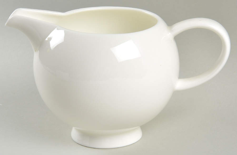 Symmetry Gravy Boat by Royal Doulton-1