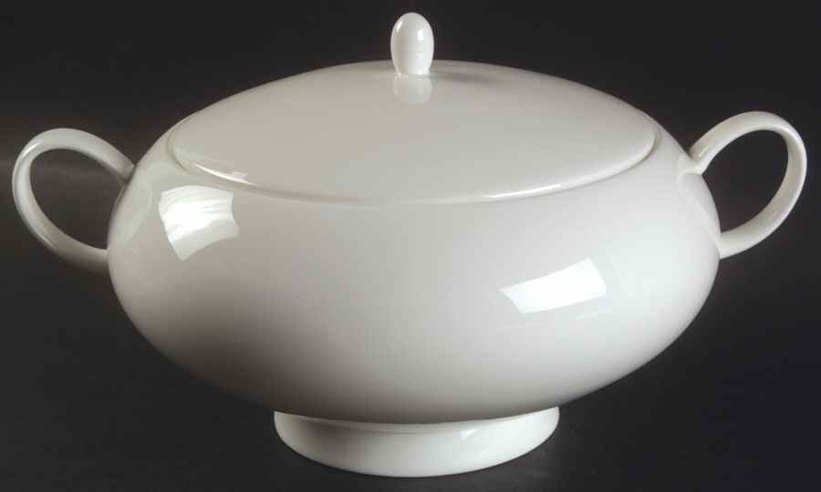 Symmetry Round Covered Vegetable by Royal Doulton-1