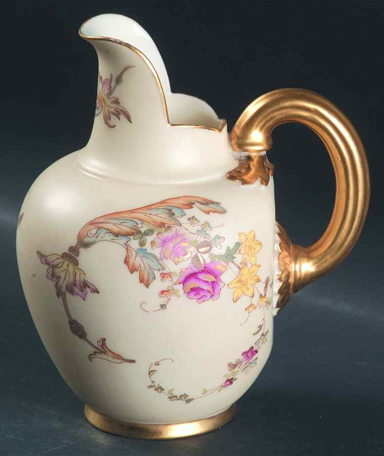RW370 Creamer by Royal Worcester-1
