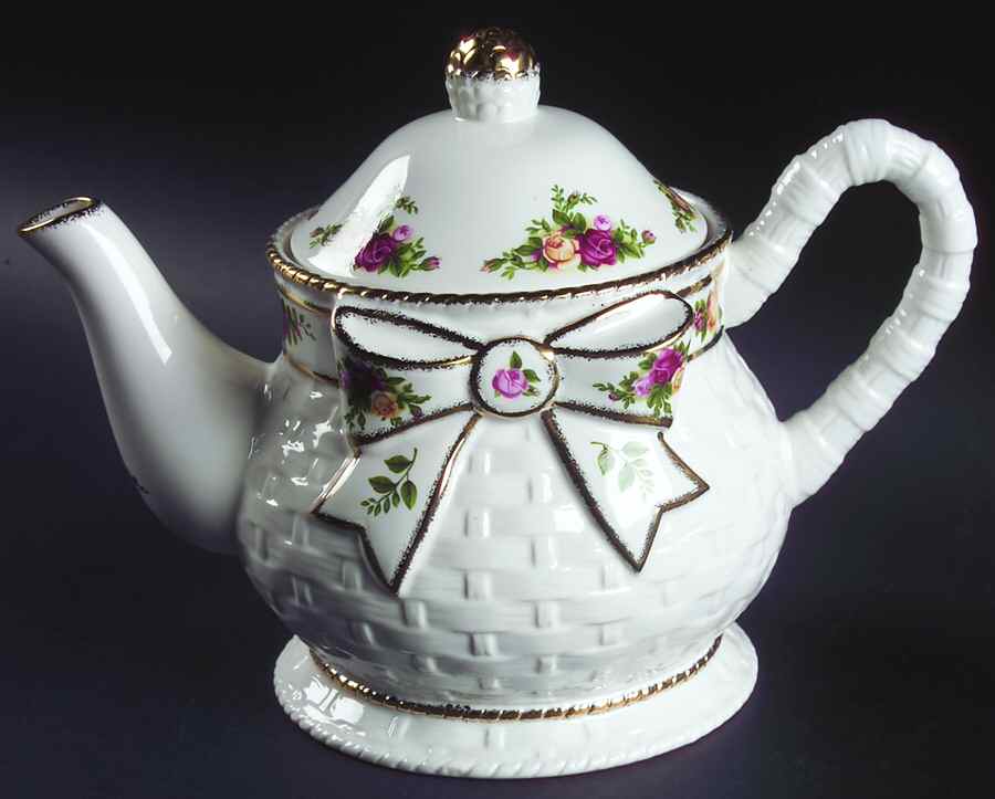 Old Country Roses Teapot & Lid by Royal Albert-1