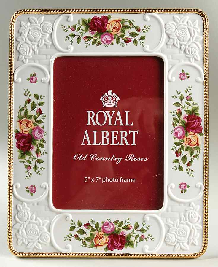Old Country Roses Cameo Frame (Holds 5 X 7) by Royal Albert-1