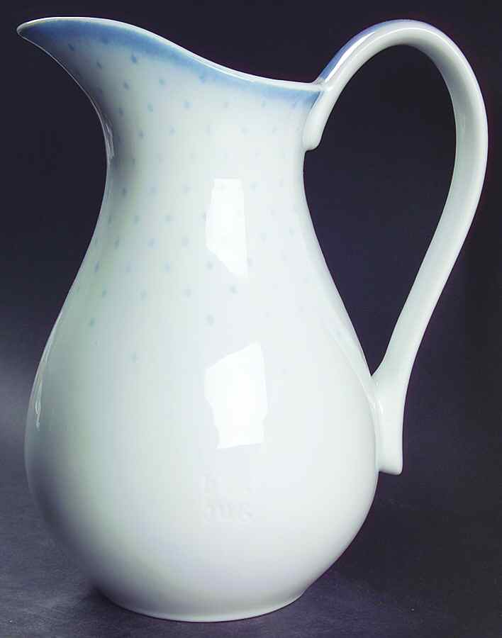 Vintage Chic 56 Oz Jug by Royal Worcester-1