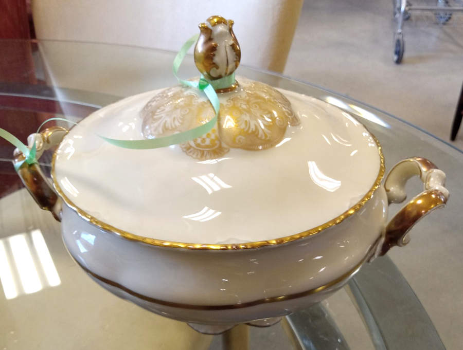 2005 Round Covered Vegetable by Rosenthal - Continental-1