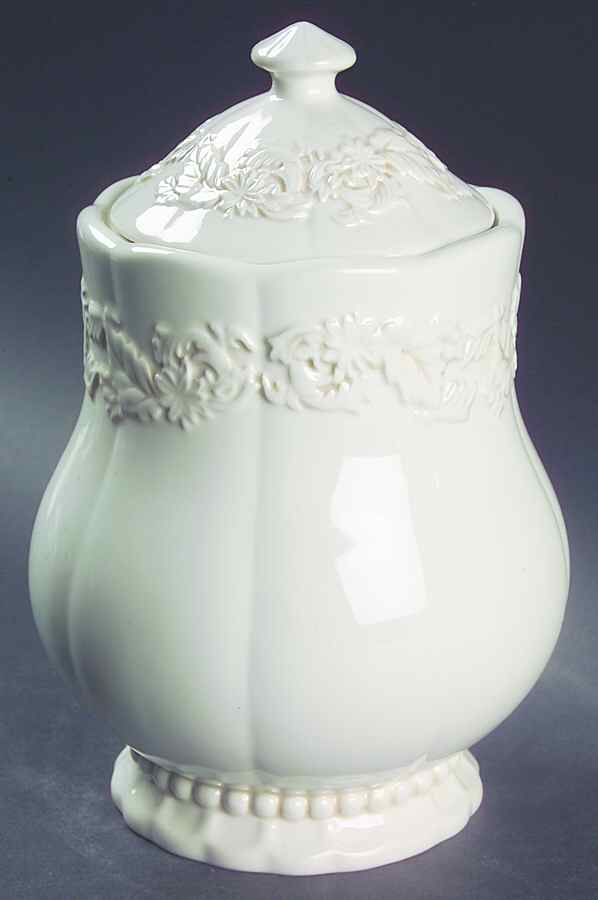 Hera Small Canister & Lid by Roscher & Co-1