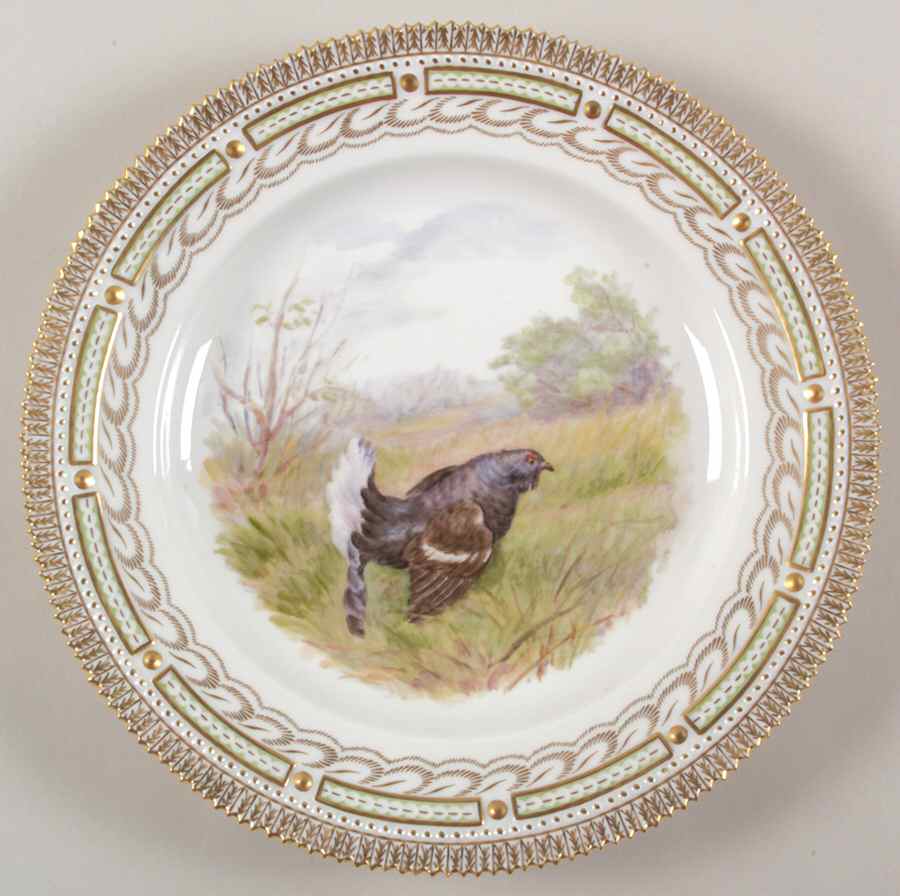 Flora Danica Game Series (Birds) Feathered Dinner Plate-Tetrao tetrix by Royal Copenhagen-1