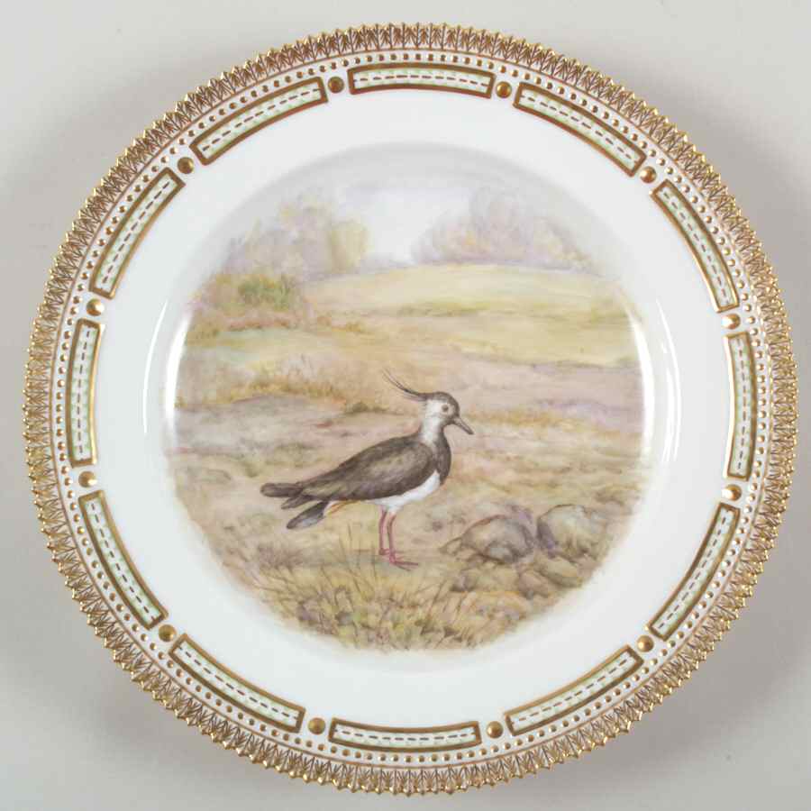 Flora Danica Game Series (Birds) Dinner Plate-Vanellus vanellus/Northern Lapwing by Royal Copenhagen-1