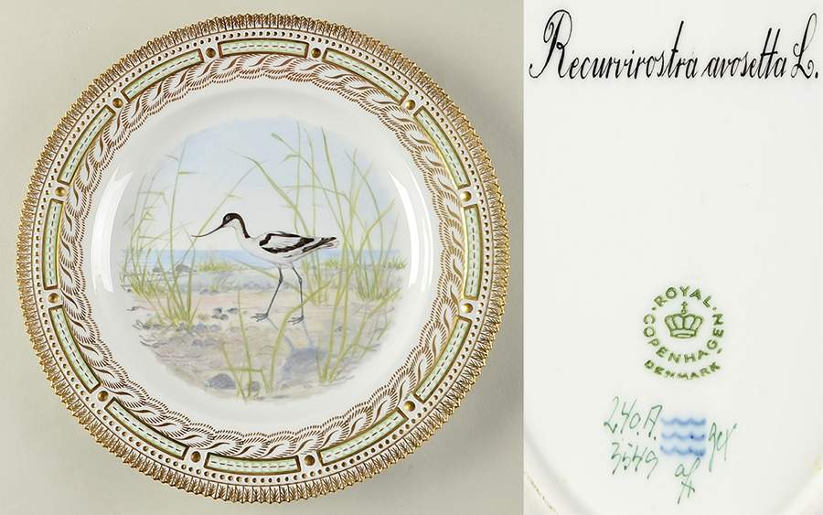 Flora Danica Game Series (Birds) Feathered Dinner Plate-Recurvirostra avosetta/Avoc by Royal Copenhagen-1