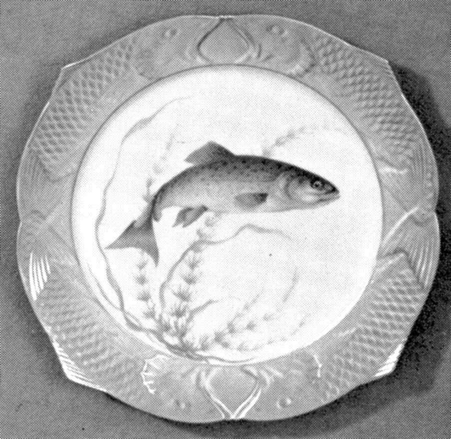 Fish Service (Blue Border) Luncheon Plate by Royal Copenhagen-1