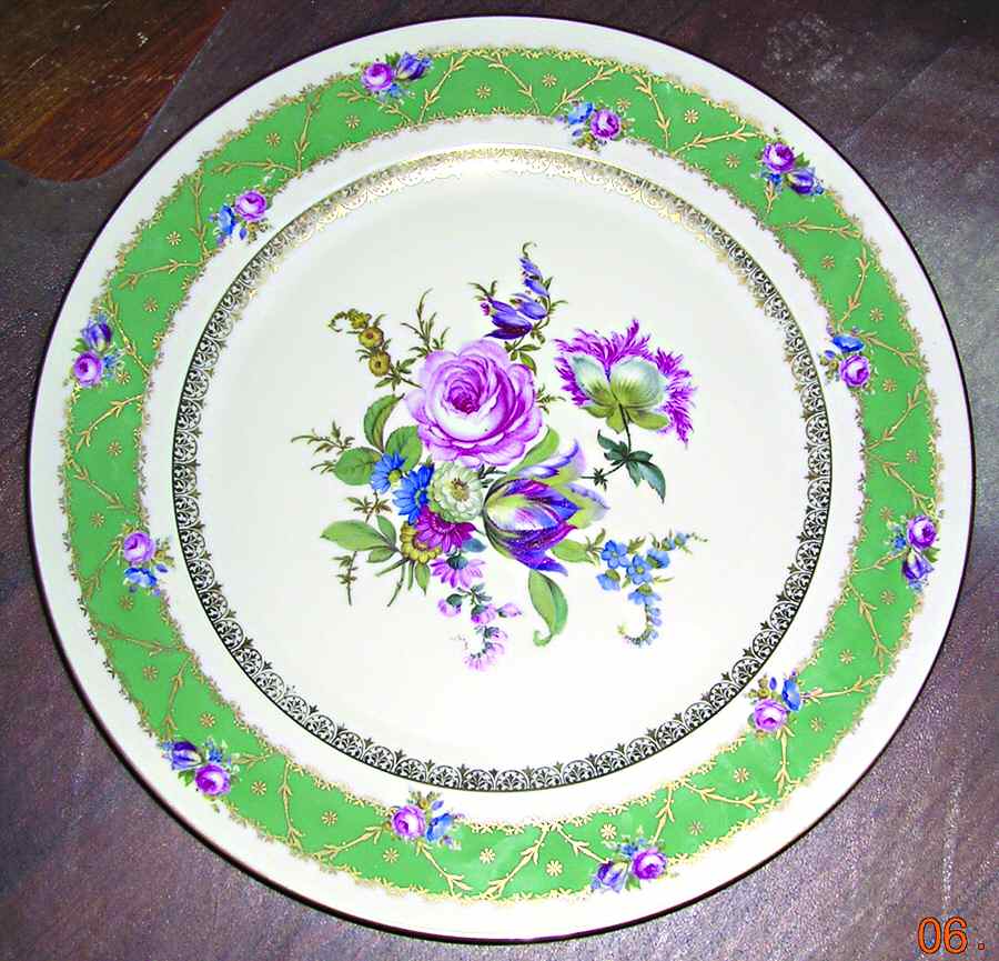 R1543 Dinner Plate by Rosenthal - Continental-1