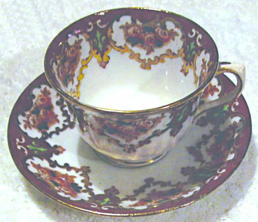 4554 Footed Cup & Saucer Set by Royal Albert-1