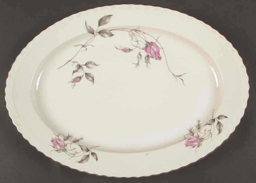 RBO11 14" Oval Serving Platter by Royal Bohemian-1