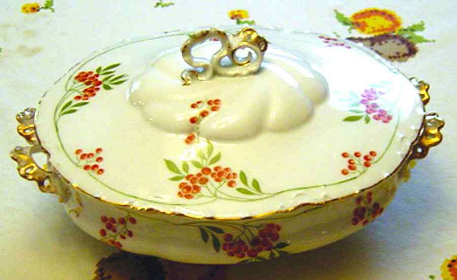 R1548 Oval Covered Vegetable by Rosenthal - Continental-1