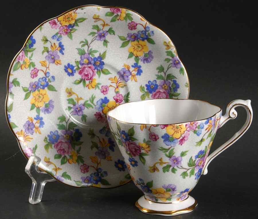 1523 Footed Cup & Saucer Set by Royal Standard-1