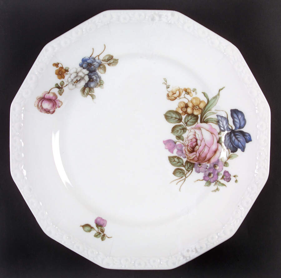 R1560 Dinner Plate by Rosenthal - Continental-1
