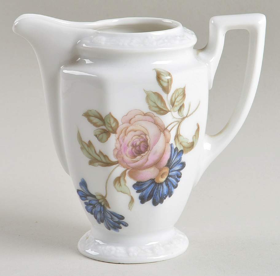 R1560 Creamer by Rosenthal - Continental-1