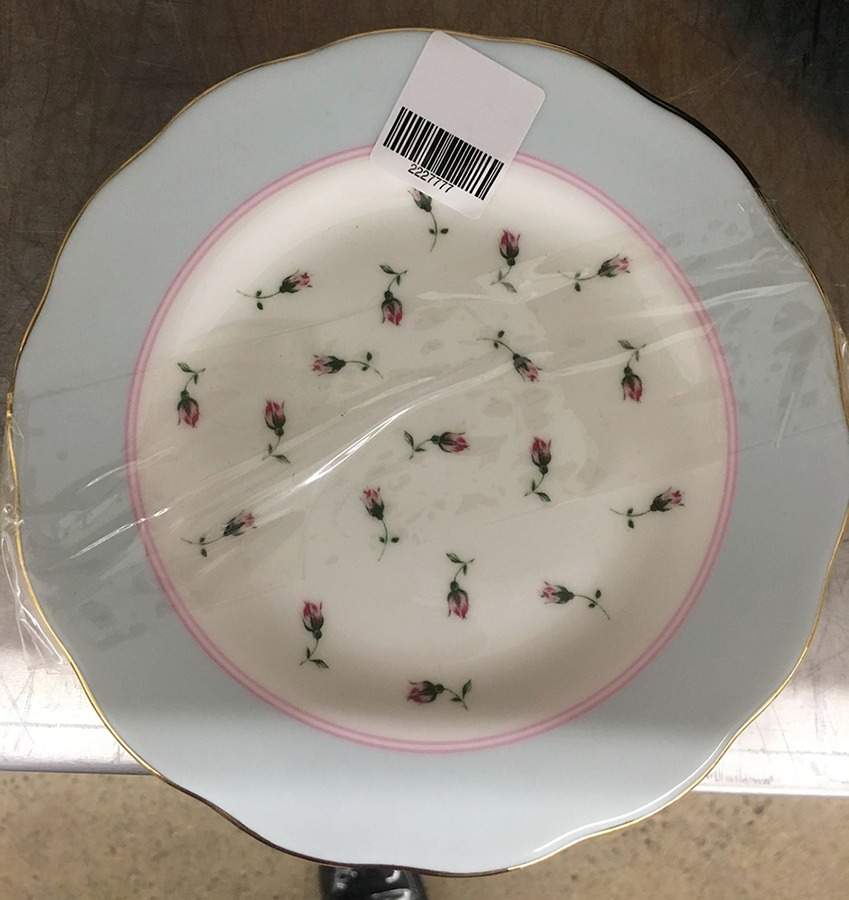 Rose Buds Dinner Plate by Royal Albert-1