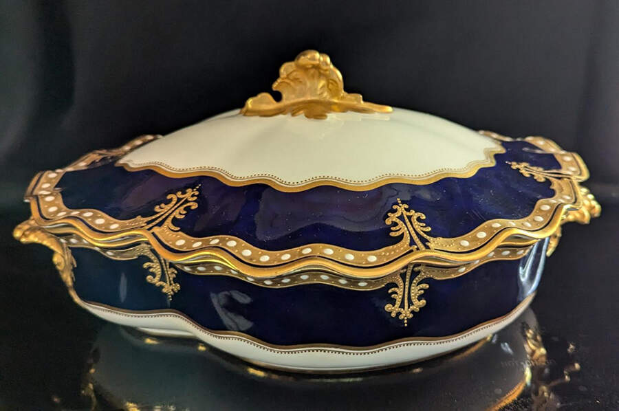 RCD92 Oval Covered Vegetable by Royal Crown Derby-1