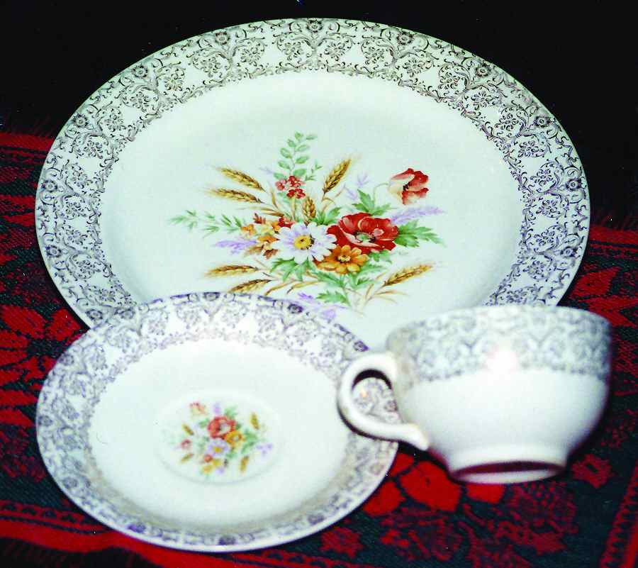 Wheat Flat Cup & Saucer Set by Royal (USA)-1