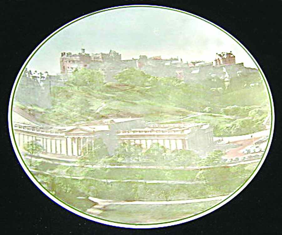 Edinburgh Castle Dinner Plate by Royal Doulton-1