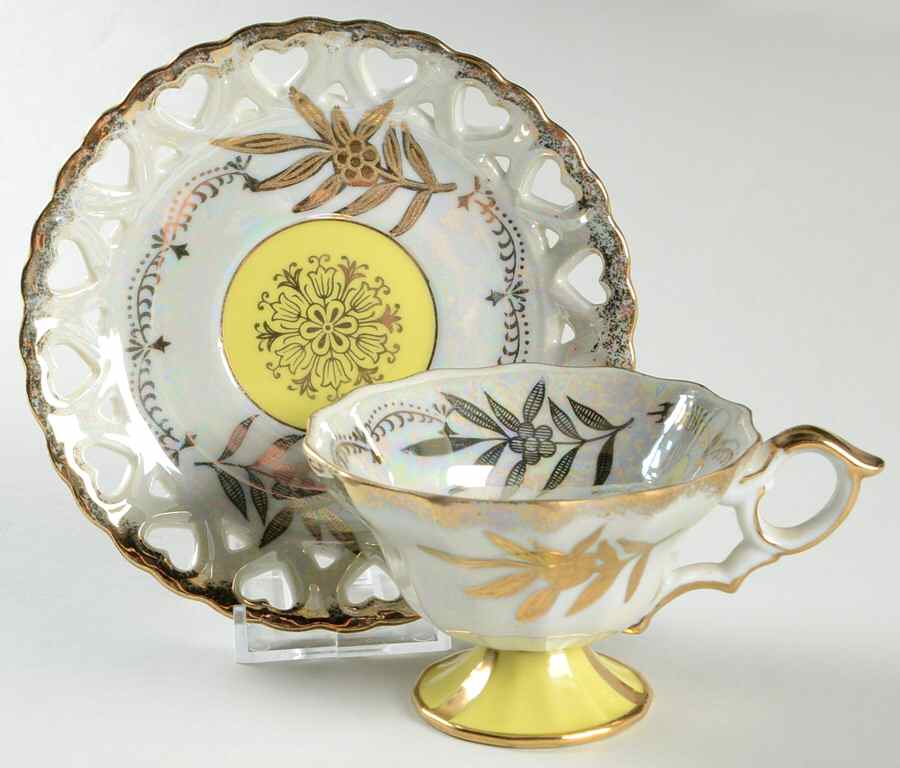 RYH6 Footed Cup & Saucer Set by Royal Halsey-1