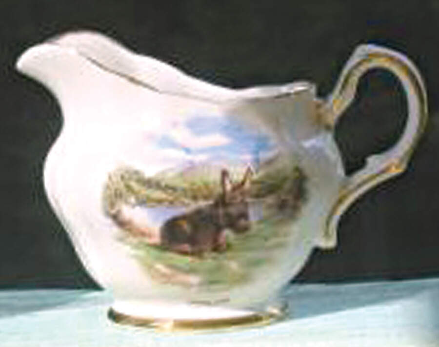 Homeland Creamer by Royal Tara-1