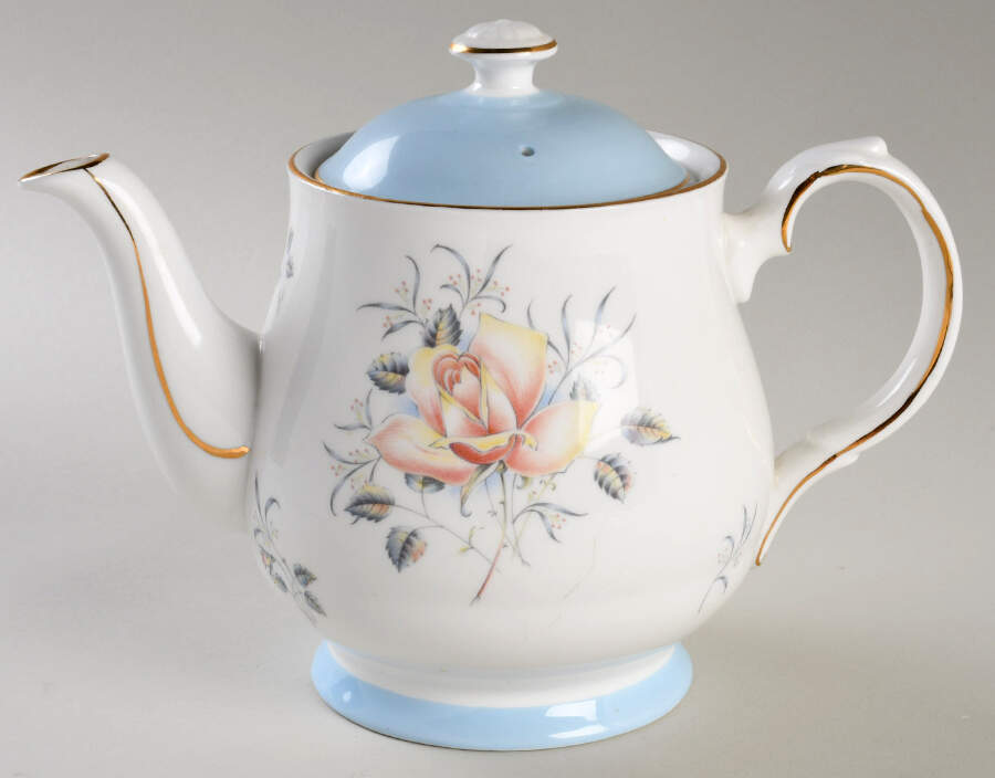 Mayfair Teapot & Lid by Royal Grafton-1